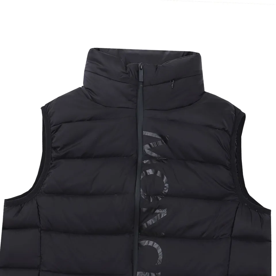 ~~F 323 2024 Moncler Classic ✌️👏🥰🥰 Moncler 80 🧥。 ， 。😎 🎽， 🏆 ， Versatile 🉑 。😄 、 、 Versatile～ ：Black、White Size：1 2 3 4 5